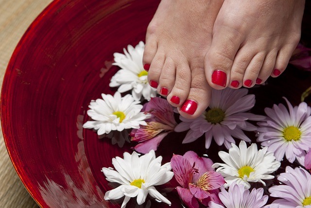 foot-1885546_640