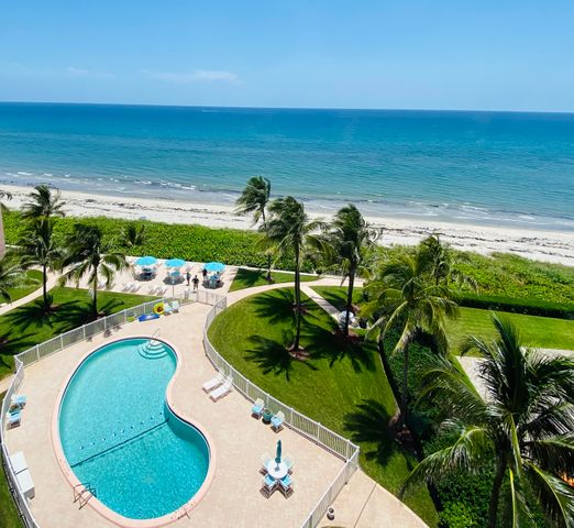 Beachfront Pool