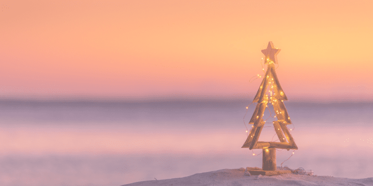 Coastal Christmas Decor: 5 Seaside Ideas for Holiday Inspiration